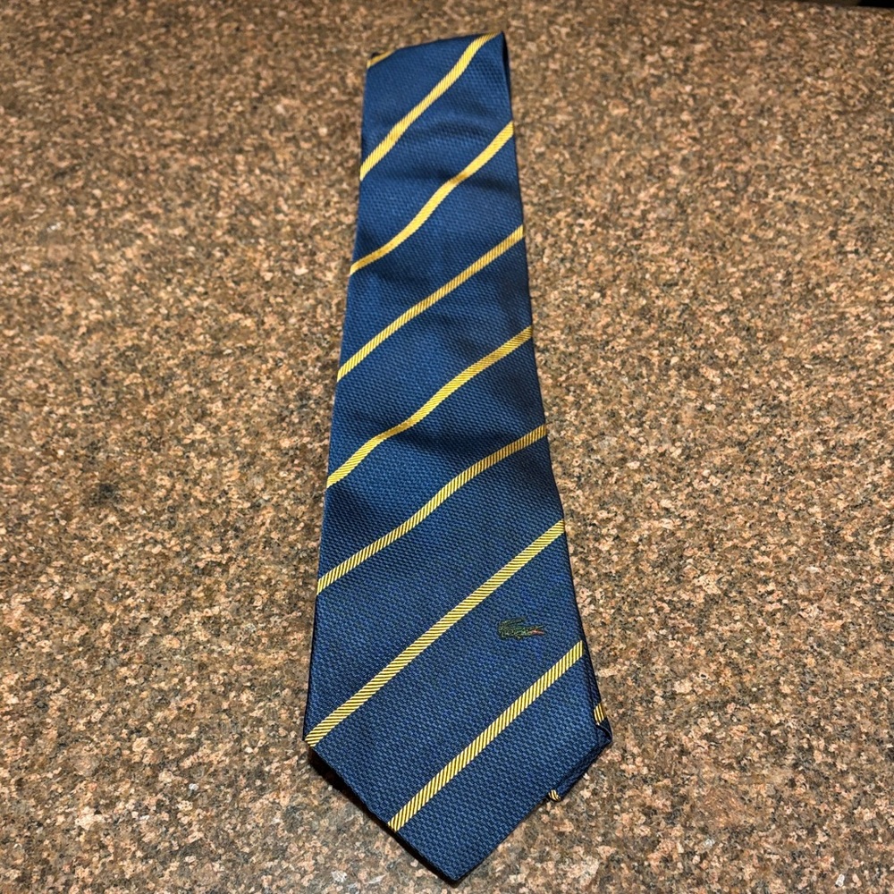 Chemise Lacoste France Men’s Silk Navy Gold Diagonal Striped Tie-VINTAGE